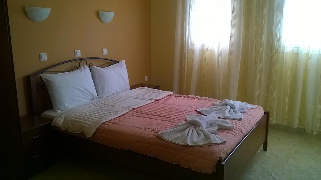 Hotel Spiros Αμμουδιά Εξωτερικό φωτογραφία